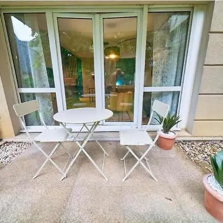 Le Patio Ail Lyon